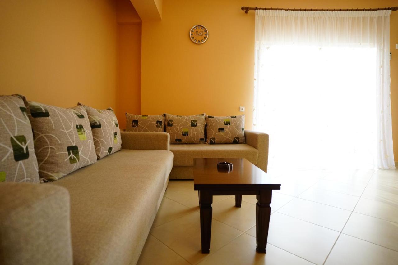 Apartments Vila Emiliano บอร์ช ภายนอก รูปภาพ